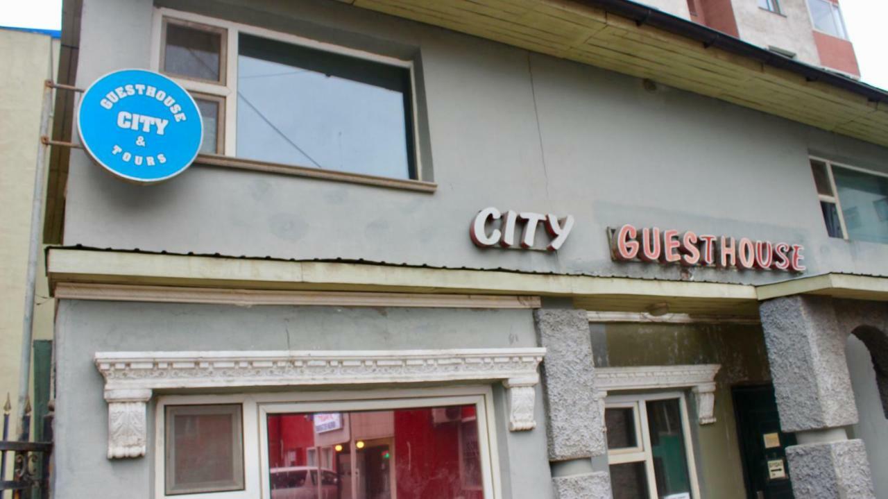 City Hostel & Tours Улан-Батор Экстерьер фото
